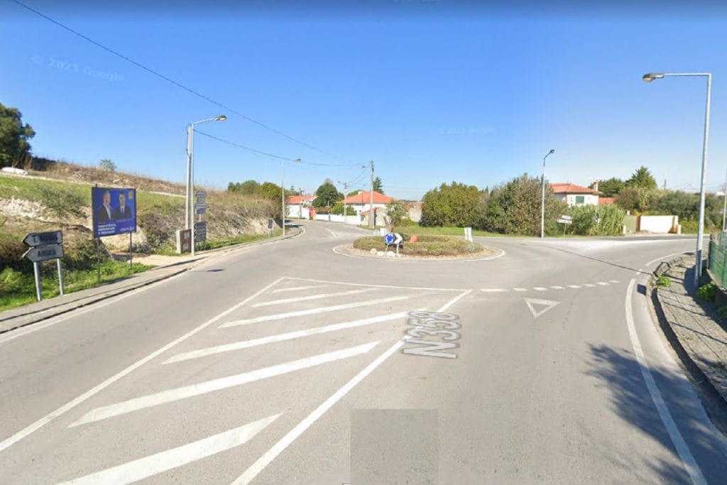 Automobilista atropela e foge lamarosa