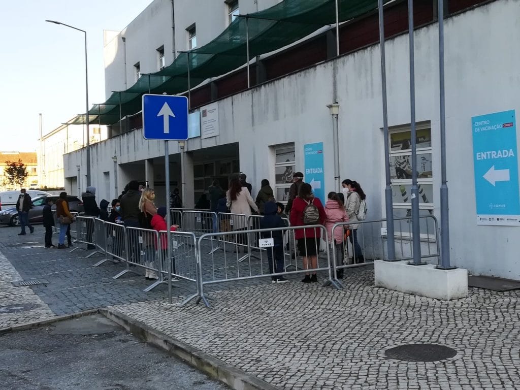 Começou hoje vacinação de crianças e professores vacin covid IMG 20220106 090738