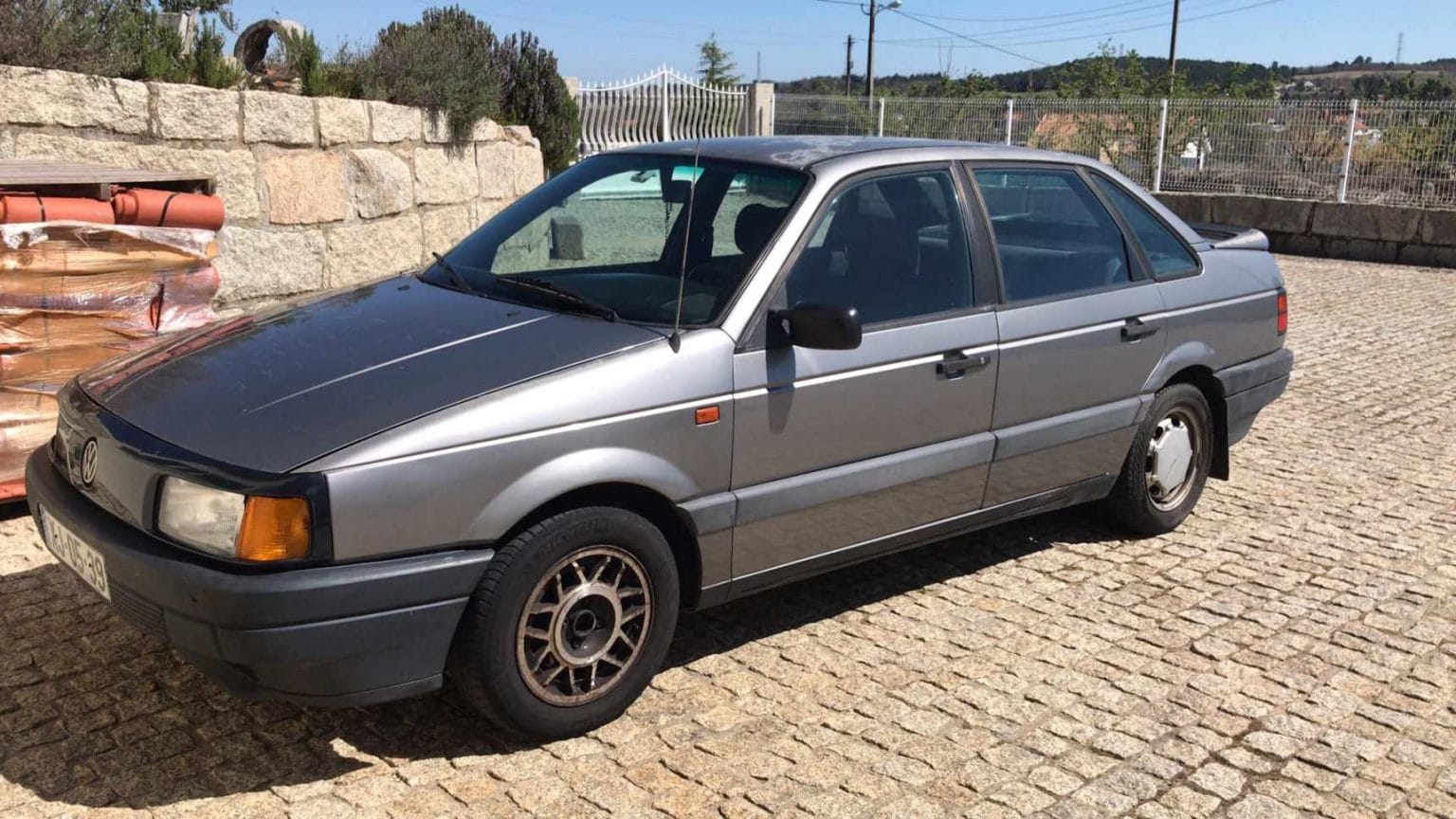 Carro roubado em Tomar apareceu em Coruche apelo 2230164 6865573804175121814 n