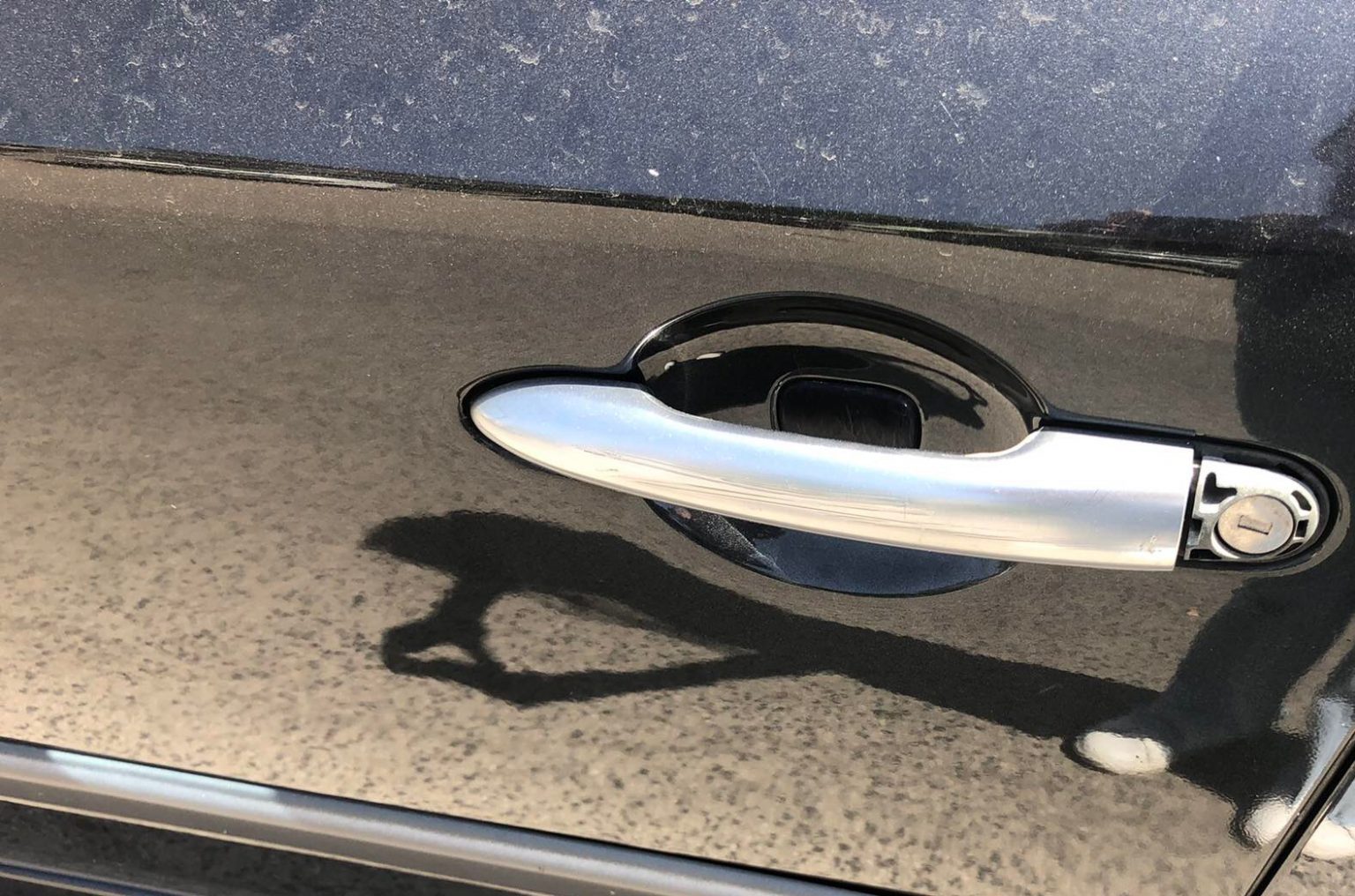 Fechaduras dos carros: o mistério do roubo das tampas pux 94 5762768957292643147 n