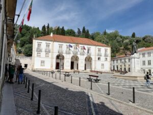 De que é que estes turistas se riem? apanhados IMG 20220528 103924