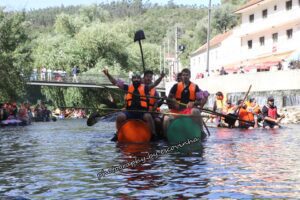 A aventura de descer o rio nabão em jangadas improvisadas (c/ fotos) descida do rio Nabao em jangadas improvisadas290547340 5890069407674662 8560115656245756212 n