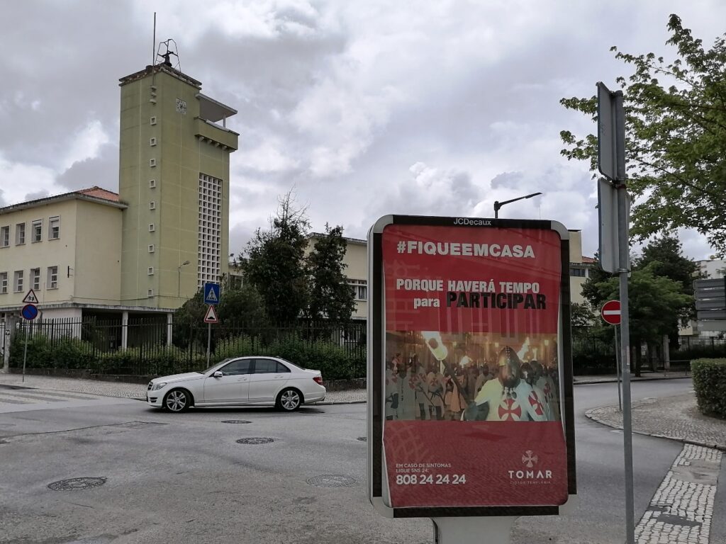 Festa Templária está aí à porta mas… outdoor IMG 20220622 113716