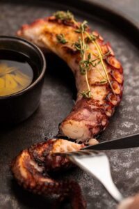 d'O Costume - a diferença está na carne! 290367321 885755652269590 5027421792780536931 n