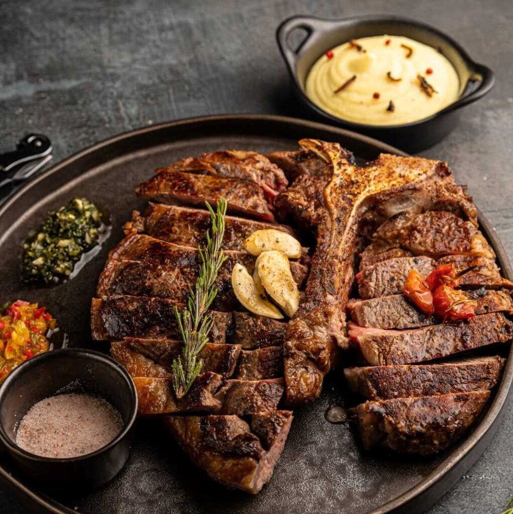 d’O Costume – a diferença está na carne! 290677346 422059049832382 8802448364651986490 n 1