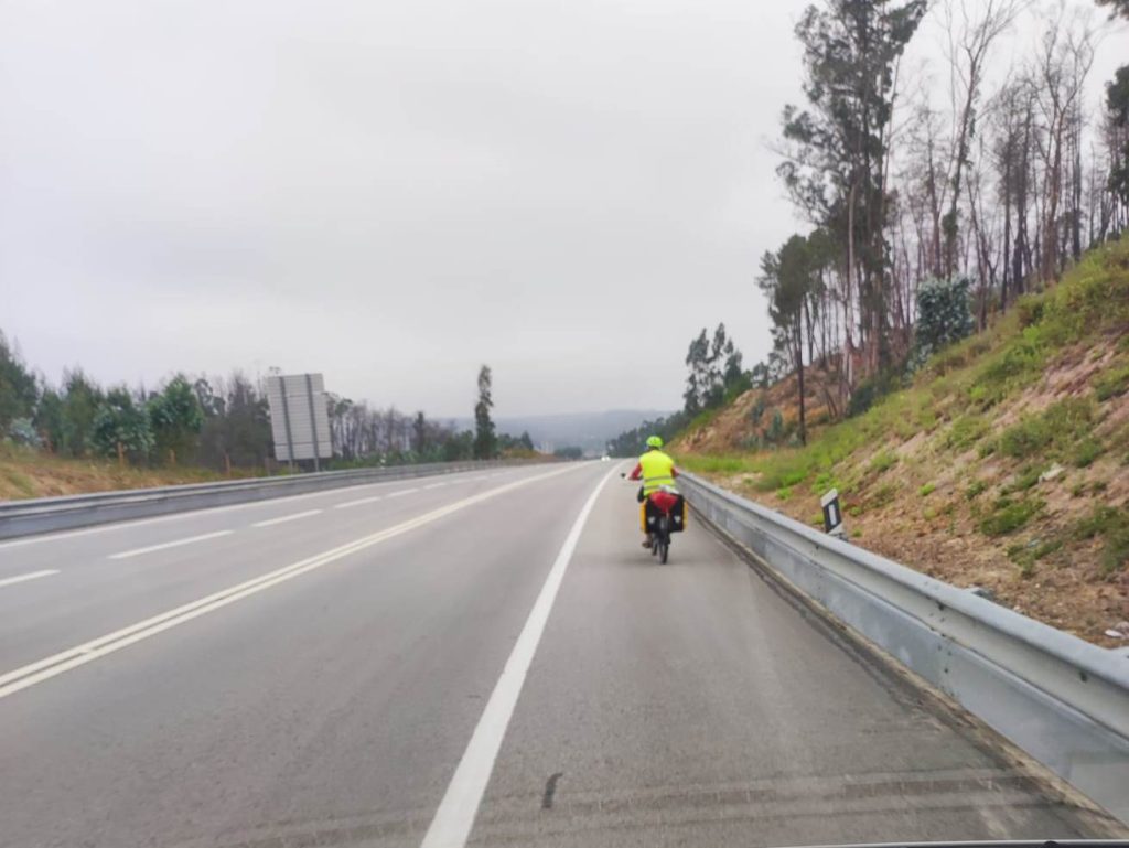 De bicicleta no IC9 bike ic9 0037482 1114170046279964547 n