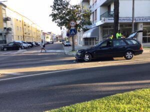 Condutor de carro do lixo em infração provoca acidente acid 4758887000 3622748829615741429 n