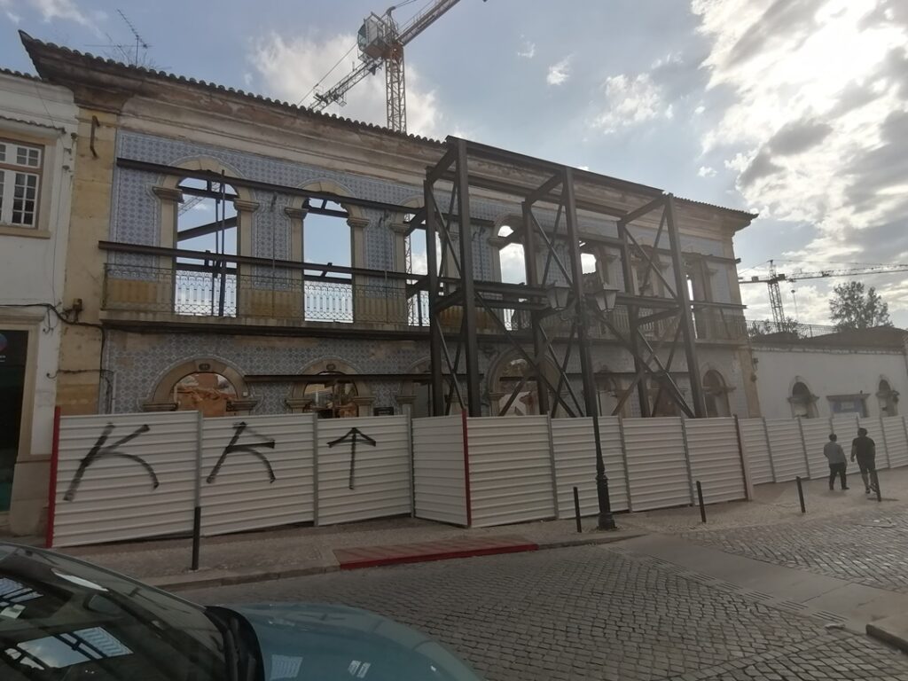 Grave acidente de trabalho nas obras do hotel Vila Galé hotel vila gale IMG 20220918 164117
