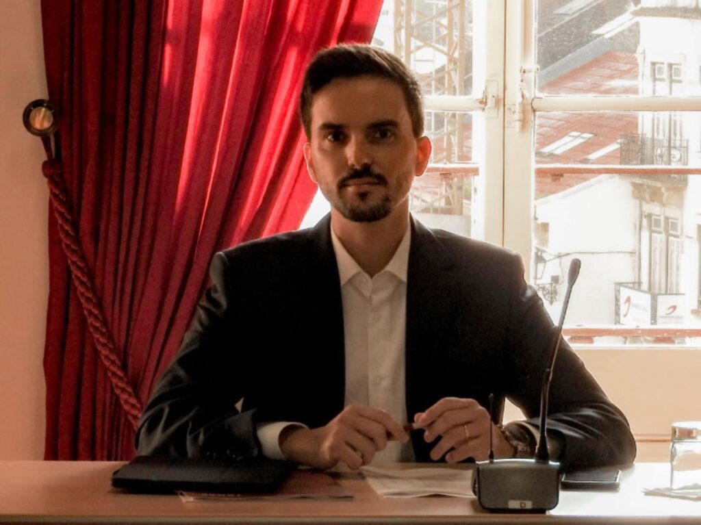 Tiago Carrão recandidata-se ao cargo de líder do PSD Tomar tiago carrao 21