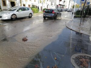 Chuva forte provoca lençóis de água em Tomar (c/ vídeo) inundacoes IMG 20221208 134842