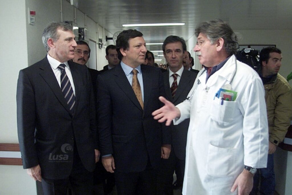 Novo hospital de Tomar inaugurado há 20 anos (c/ fotos) Durao Barroso Inaugura Hospital De Tomar 10 01 2003