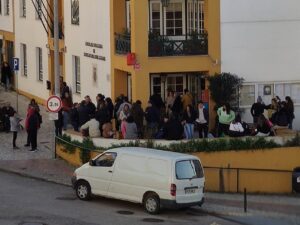 Corrida às inscrições para levar tabuleiro na festa (c/ vídeo) tabul 22143 4341997652784809129 n