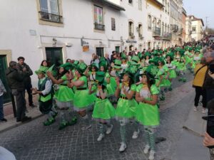 Dois anos depois, corso do carnaval saiu à rua em Tomar (c/ fotos e vídeos) carnaval Tomar 2023 IMG 20230221 170735