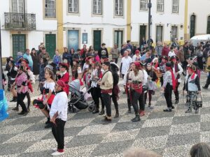 Dois anos depois, corso do carnaval saiu à rua em Tomar (c/ fotos e vídeos) carnaval Tomar 2023 IMG 20230221 172331