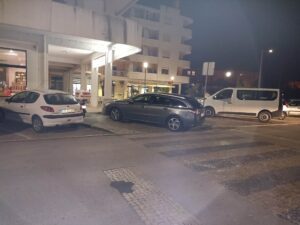 Usos e abusos no estacionamento (c/ fotos) estac 610 7562939622546521331 n