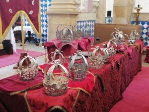 Saída de coroas sem foguetes coroas pendoes tabuleiros 2023 IMG 20230409 093505