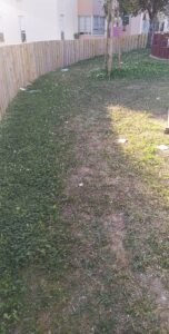 Um mês depois, novo parque infantil está ao abandono (c/ fotos) parque infantil nabancia 4364249 5469483965052874535 n