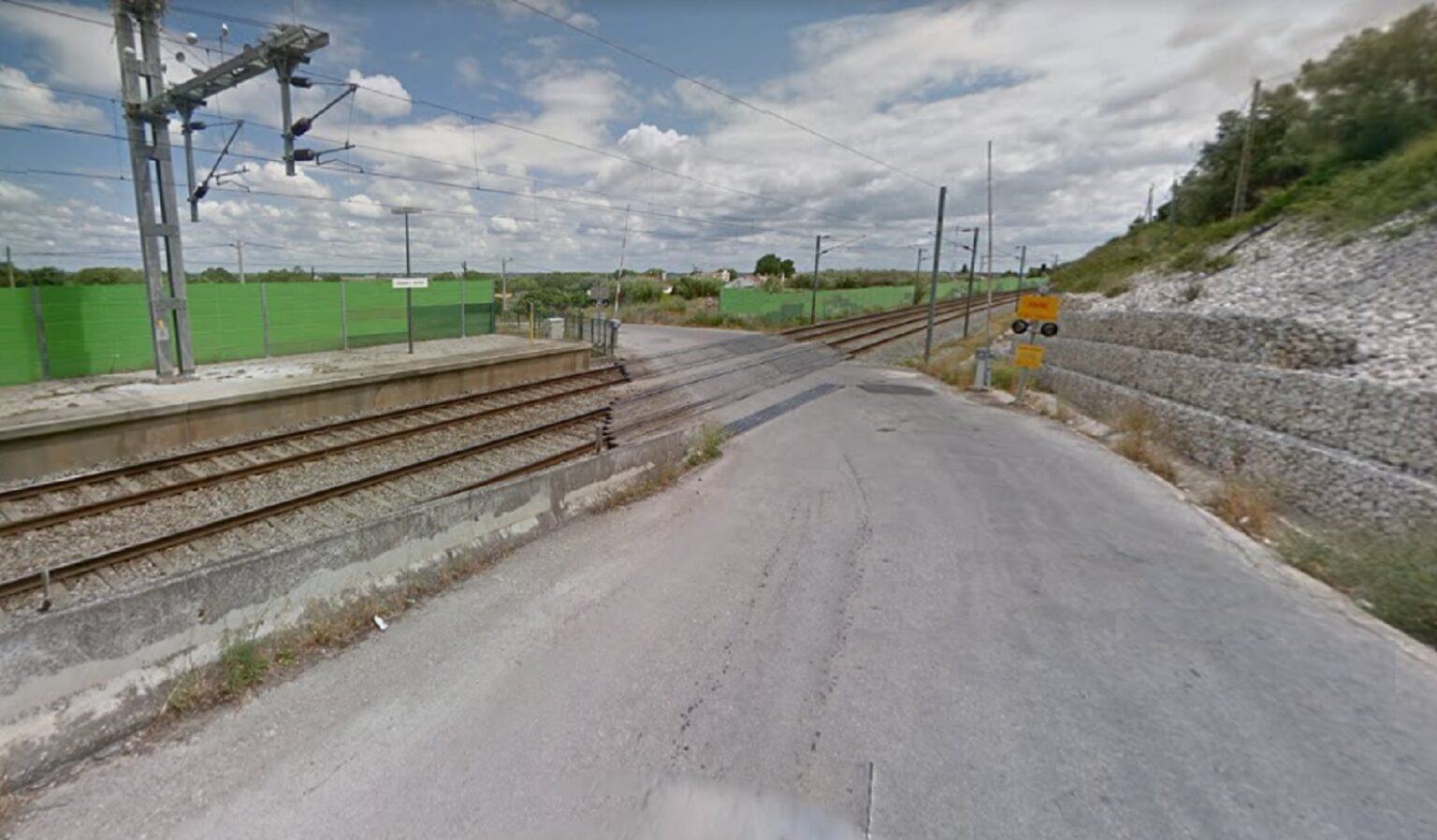 Duas pessoas morreram colhidas por comboio em Santana (Cartaxo) santana cartaxo