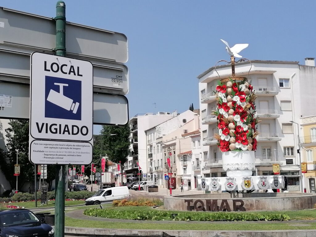 Sistema de videovigilância a funcionar em Tomar durante a festa dos Tabuleiros videovigilancia IMG 20230630 114044