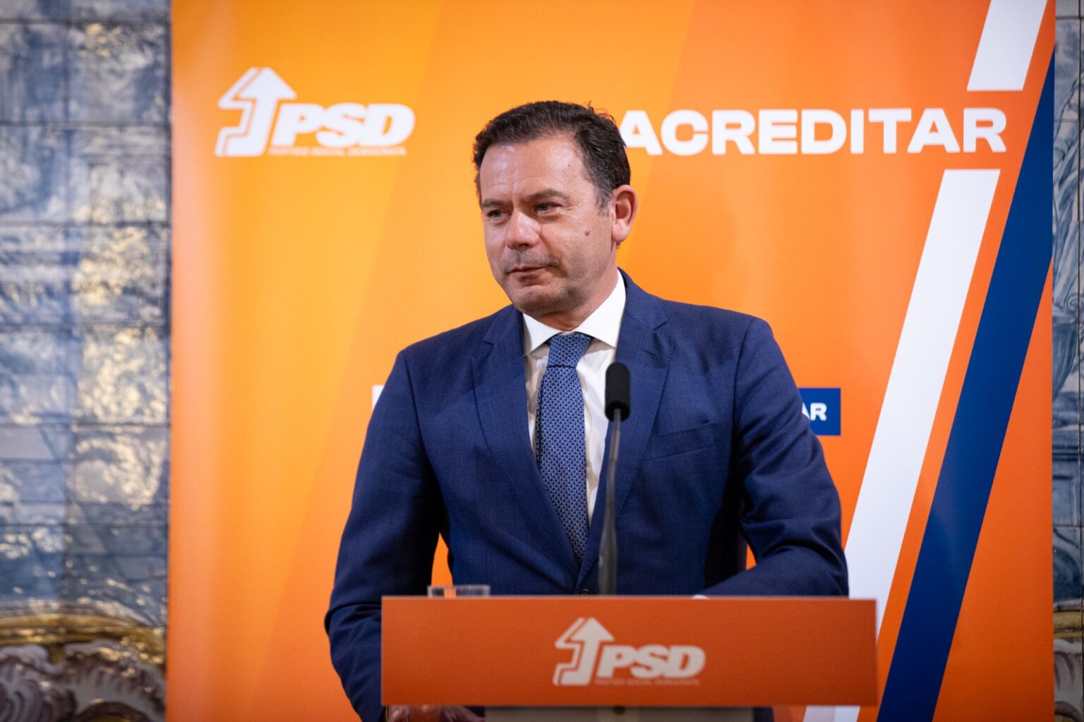psd Luis Montenegro