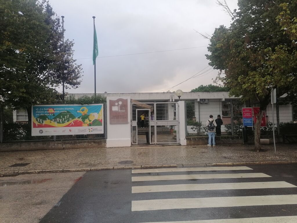 Aulas começam esta semana em Tomar para cerca de 4.500 alunos escola santa maria do olival liceu IMG 20231027 084403
