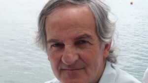 Entroncamento: Manuel Fernandes Vicente lança novo livro Manuel Fernandes Vicente1Pag