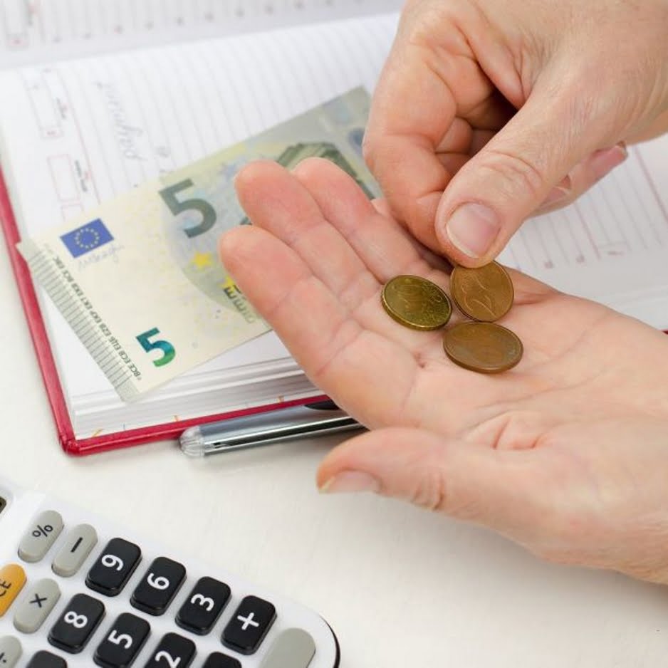 Os aposentados do mês dinheiro poder compra economia
