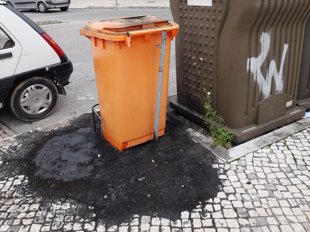 Será que ninguém vê estas situações? oleao 20231116 1210361 1