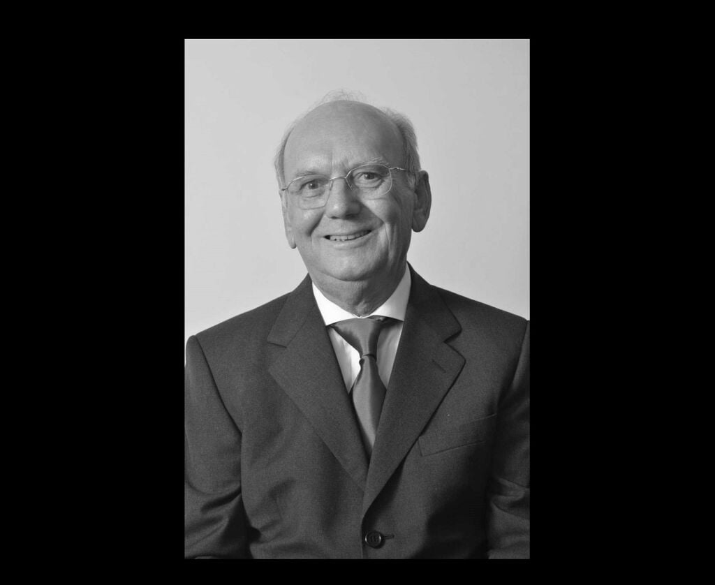 Morreu Arménio Breia, contabilista, ex-autarca e homem da cultura 415758051 777641667739821 1086208108520188965 n