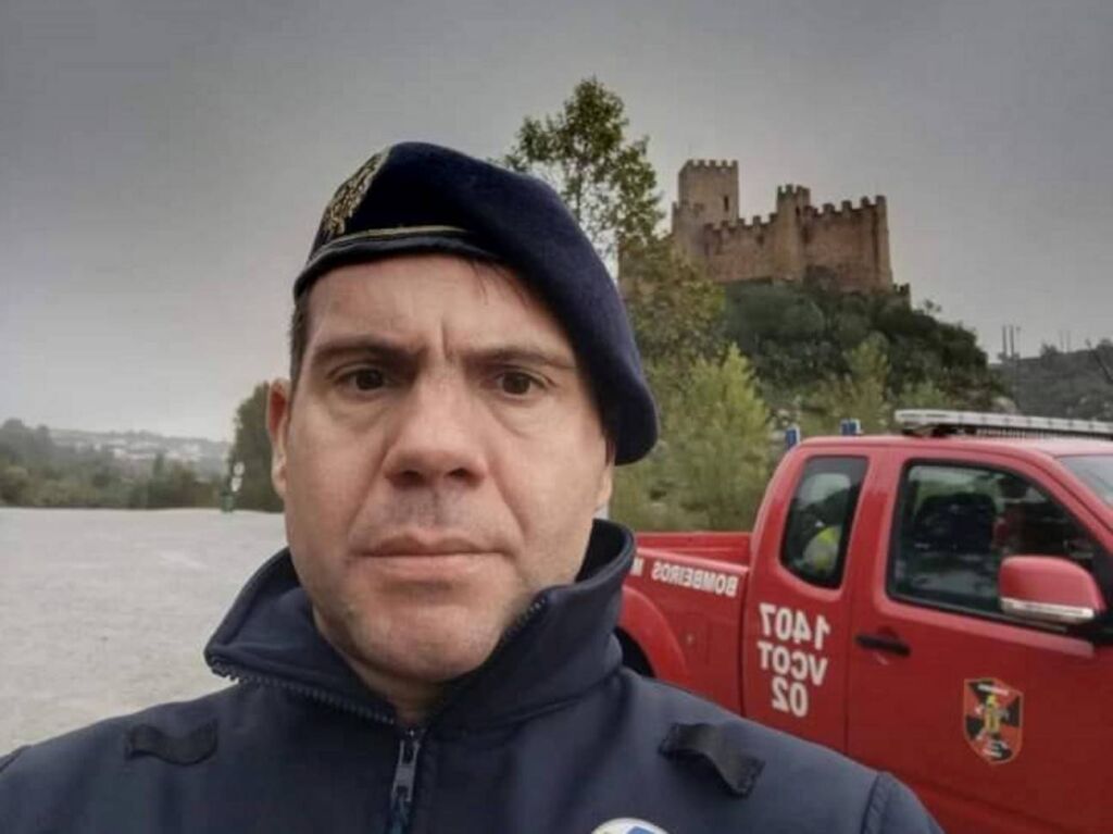 Coordenador Municipal de Proteção Civil reconduzido comandante bombeiros humberto 35117678 7825444011381021378 n