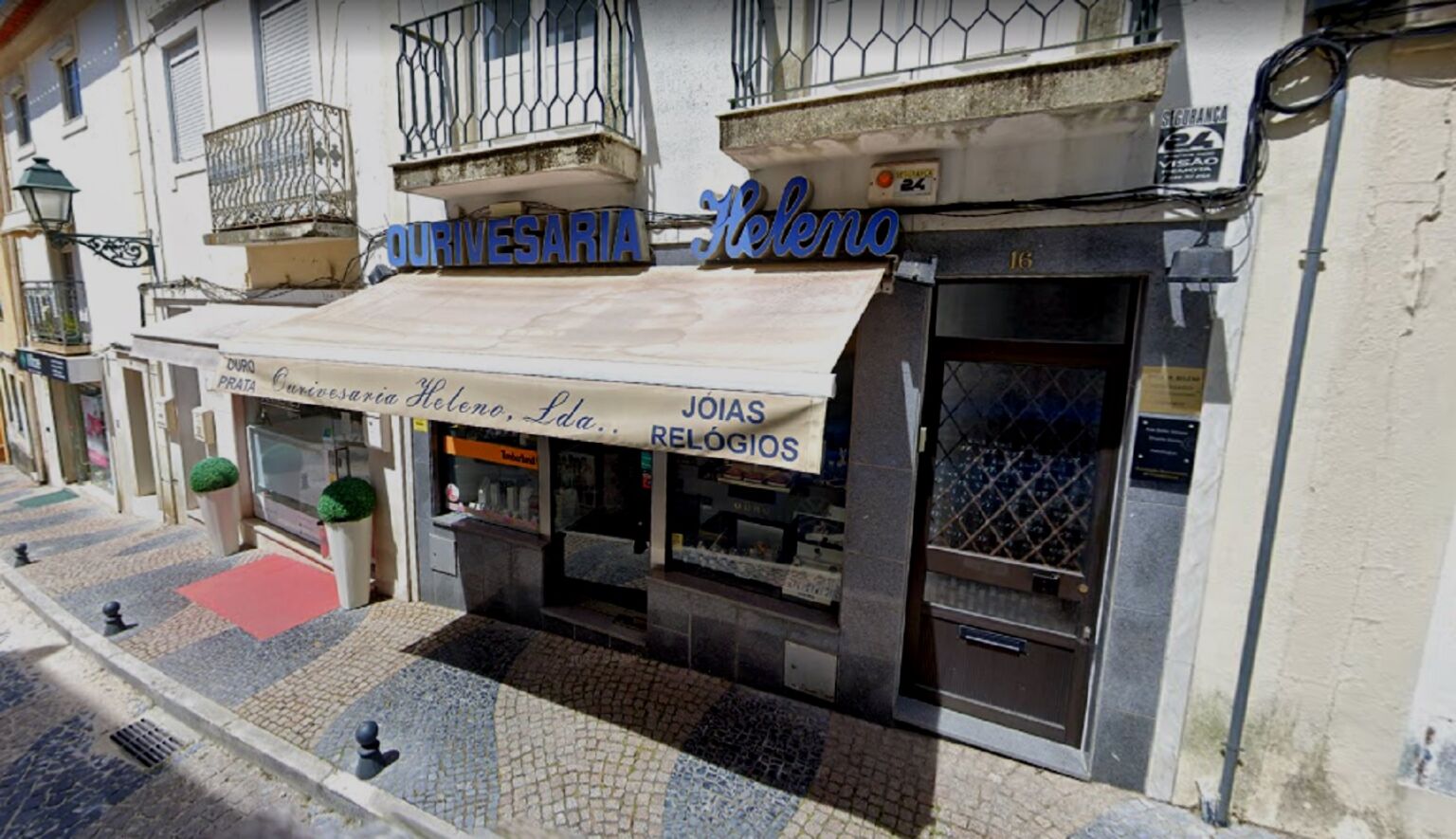 Ourivesaria assaltada em Abrantes ourivesaria abrantes
