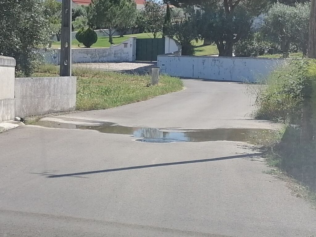 As obras incompletas e mal feitas da Tejo Ambiente esgotos IMG 20240423 152657