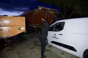 Empresa de Santarém vandalizada por ativistas pró-Palestina (c/ fotos) steconfer 2587380411673 3911415350019387523 n 1080