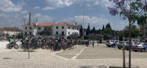 Passeio de bicicleta corta trânsito em várias ruas de Tomar bicicleta ciclismo 304621516664973260944 n