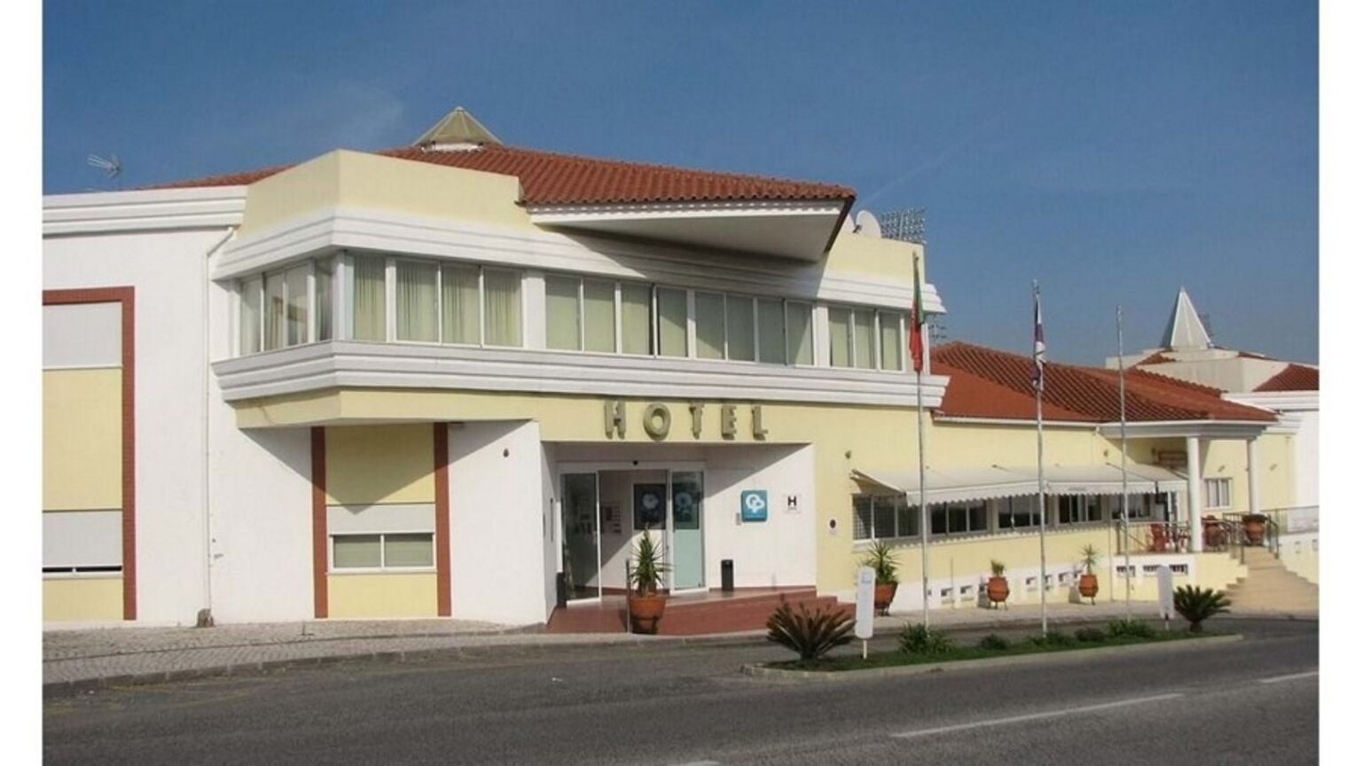 Hotel do Cartaxo à venda em leilão por 450 mil euros hotel cartaxo 2023 11 21 08 51 04 464829