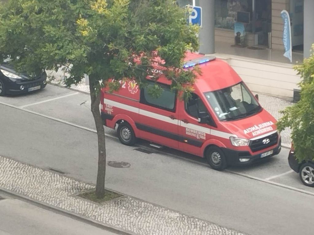ambulancia bombeiros IMG 20240706 WA0002