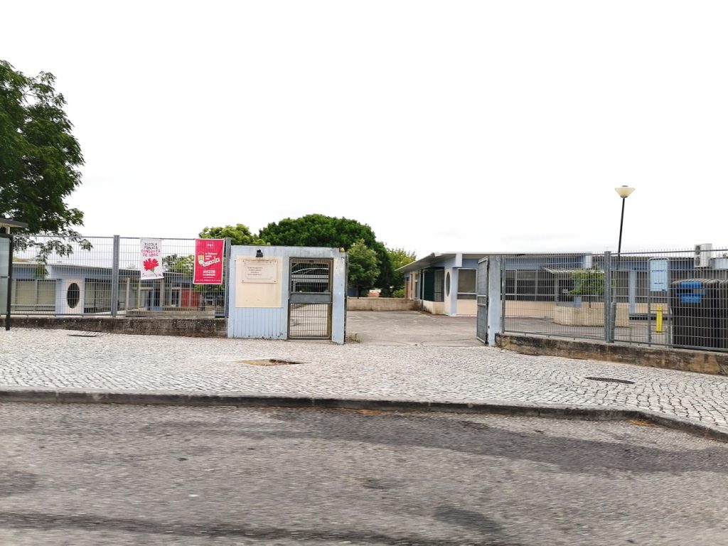 Contentores para instalação provisória da escola Gualdim Pais custam quase meio milhão escola gualdim pais IMG 20240725 090919