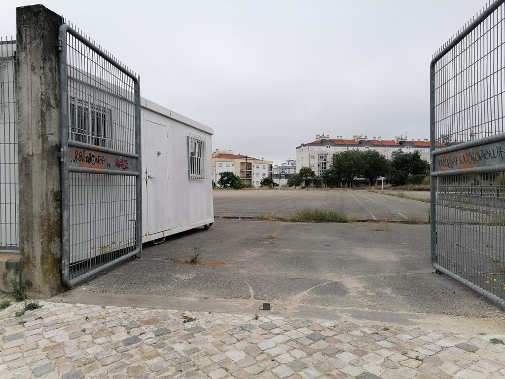 Contentores para instalação provisória da escola Gualdim Pais custam quase meio milhão escola gualdim pais IMG 20240725 091001