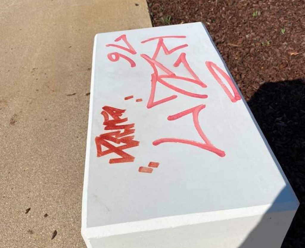 Já começaram os atos de vandalismo no parque do Flecheiro vandalismo 894870614 2798384324036155446 n