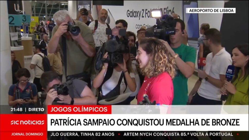 Emoção na chegada de Patrícia Sampaio a Lisboa patricia sampaio56789