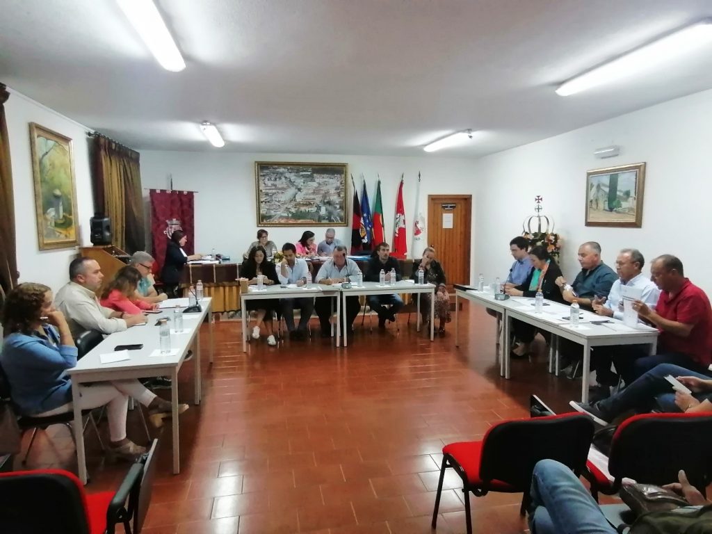 Orçamento da freguesia urbana mais uma vez aprovado “à tangente” assembleia freguesia urbana IMG 20240930 211531