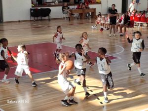 SCOCS – Associação Cultural promove mais uma modalidade desportiva: Basquetebol basquetebol 034373680318949 679233799594312684 n