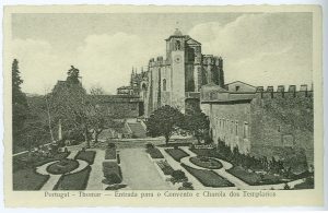 O que estão a fazer ao jardim formal do Convento de Cristo? charola 5446904827894300672 o