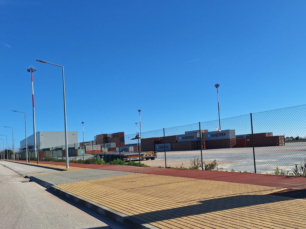 Nova plataforma logística do Entroncamento já recebeu os primeiros contentores entronc 20250131 103847