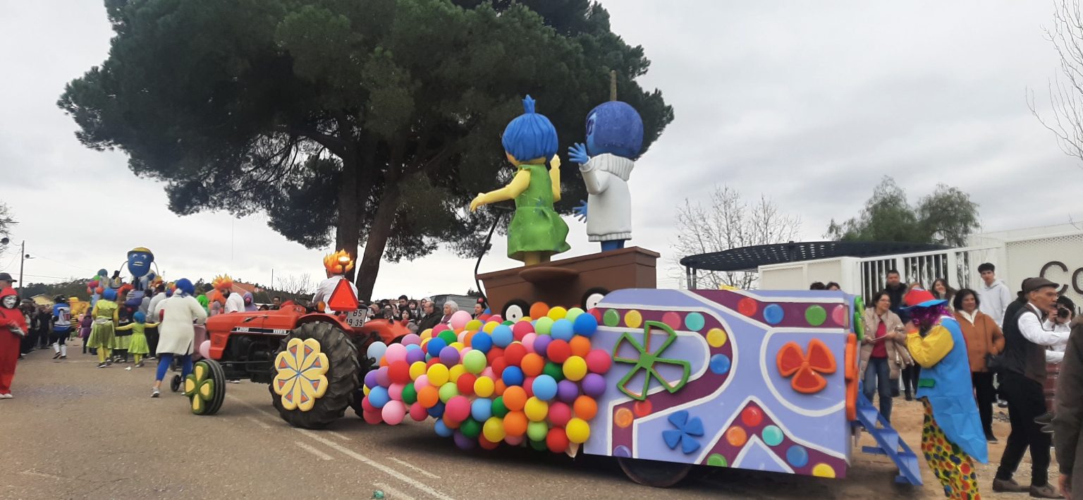 carnaval linhaceira 9612531680 8819965830155310804 n