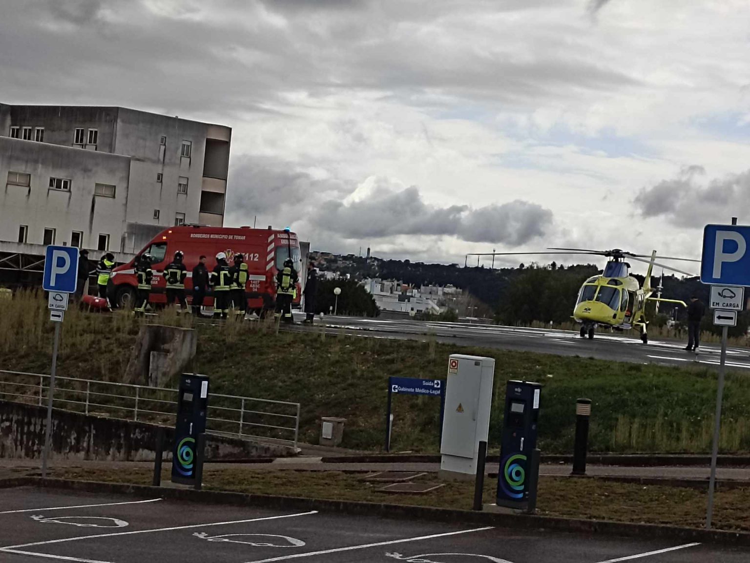 Idosa que sofreu queda foi transportada de helicóptero para Lisboa received 1730867394528821