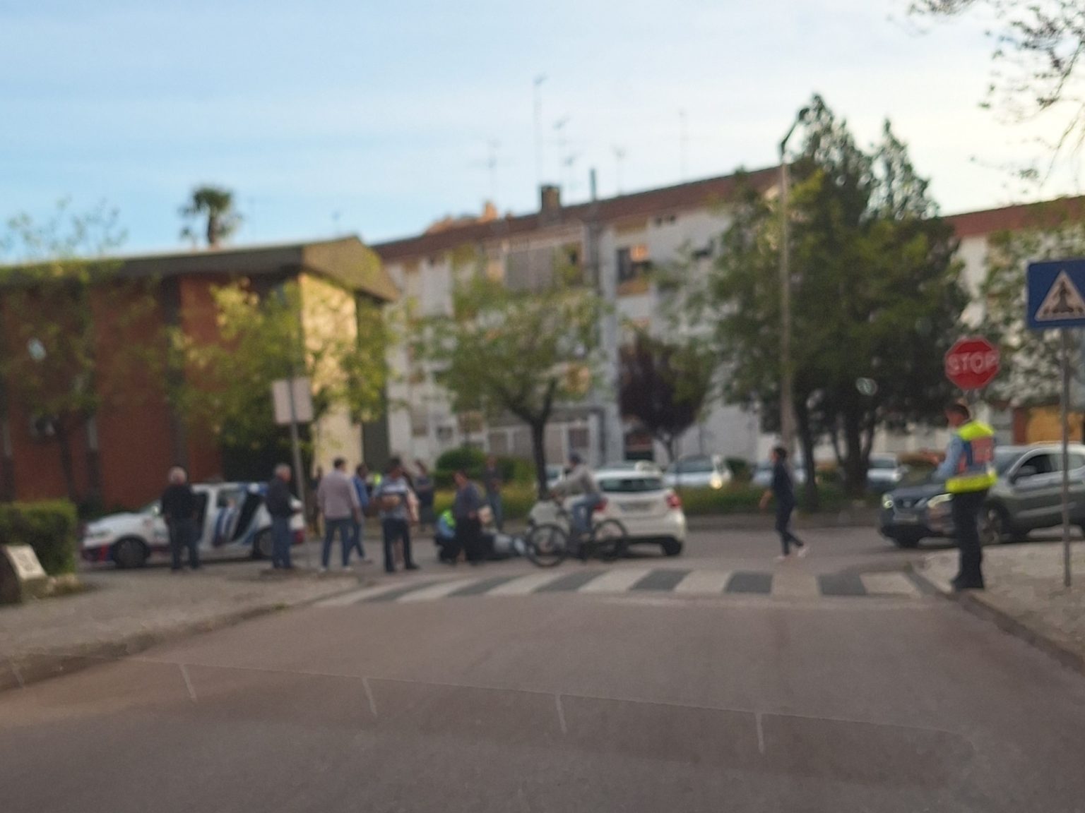 Colisão entre mota e carro provoca um ferido 20250408 190727 1