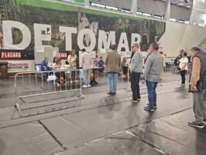 Menos mesas de voto, mais filas eleicoes 20250518 112845
