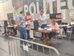 Menos mesas de voto, mais filas eleicoes 20250518 113139