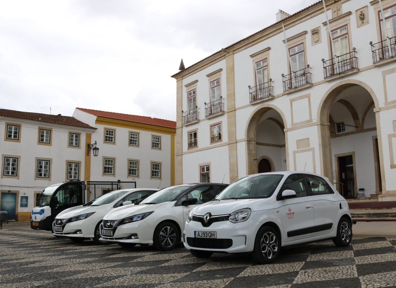 Câmara de Tomar compra mais quatro carros elétricos eletricos 13063865702 768994866193894764 n e1652783452828